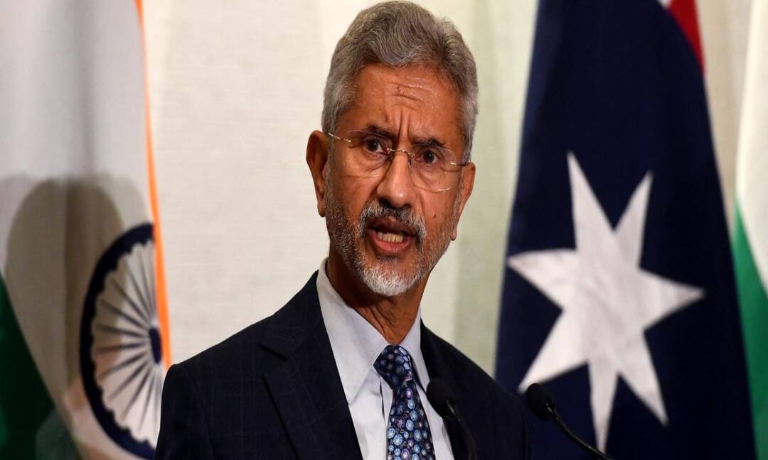 மரண தண்டனை விதிக்கப்பட்ட முன்னாள் இந்திய கடற்படை வீரர்கள்.. தோளோடு தோள் நின்ற ஜெய்சங்கர்