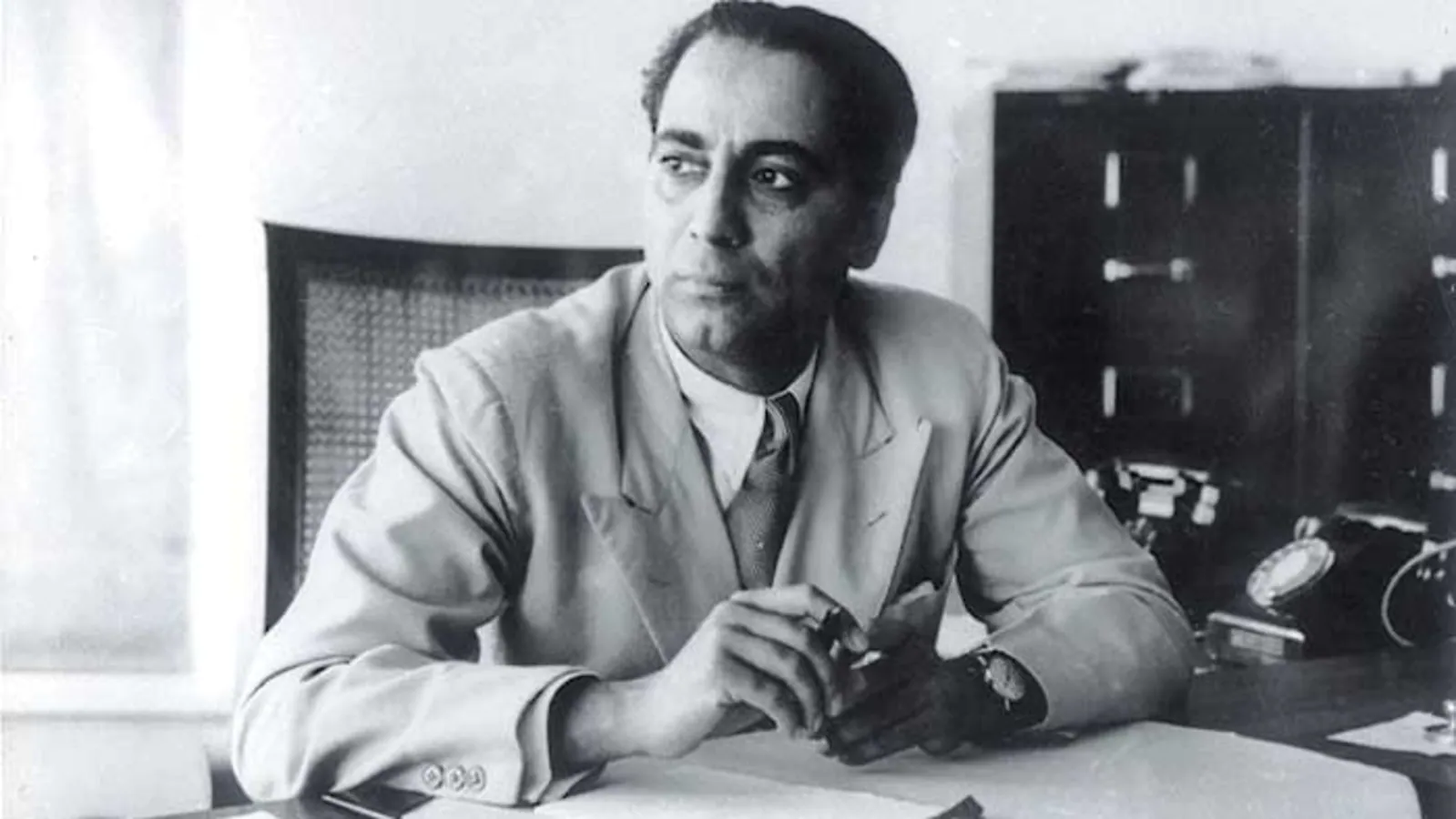 Homi Bhabha : पाच वेळा नोबेलसाठी नामांकन, 18 महिन्यात अणुबाँब तयार करण्याचा दावा; कोण होते भारतीय अणुउर्जा कार्यक्रमाचे जनक डॉ. होमी भाभा?
