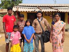 बस्तर के इस गांव में पहली बार होगा मतदान, निर्दोष ग्रामीणों की जेल से रिहाई पर परिवार खुश