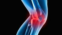 गुडघा प्रत्यारोपणाच्या शस्त्रक्रियेसंदर्भात समज गैरसमज; कशी आणि कधी केली जाते शस्त्रक्रिया? सगळी माहिती एका क्लिकवर...