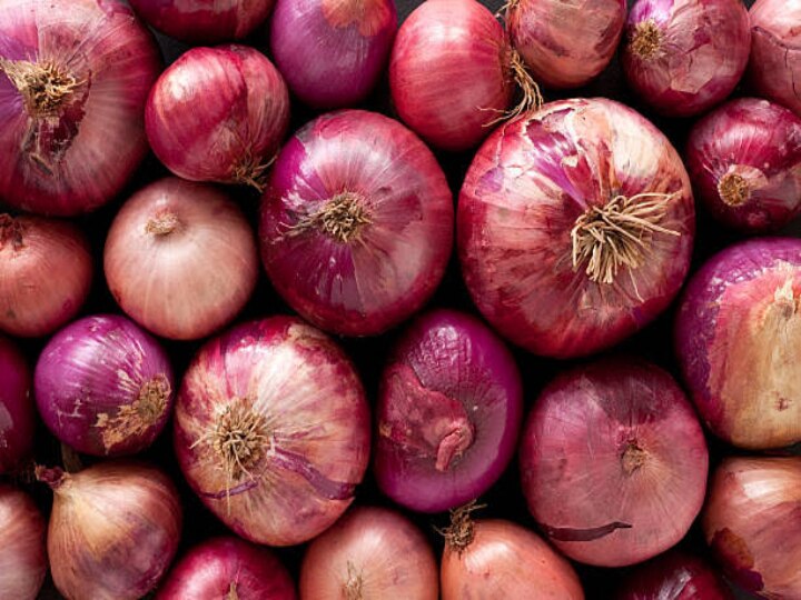 Onion price: இதுக்கு இல்லையா சார் ஒரு முடிவு..தொடர்ந்து உயரும் வெங்காயம் விலை - செங்கை, காஞ்சி நிலவரம்