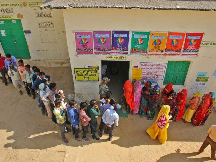 जाति, रिश्तेदारों और परिवार के लिए टिकटों की मारामारी, महंगाई पर सिर्फ बतोलेबाजी?