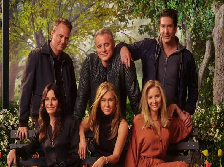 ‘We’re Going To Take A Moment To Grieve...': Jennifer Aniston, Courteney Cox, And Other Friends Stars React To Matthew Perry’s Death