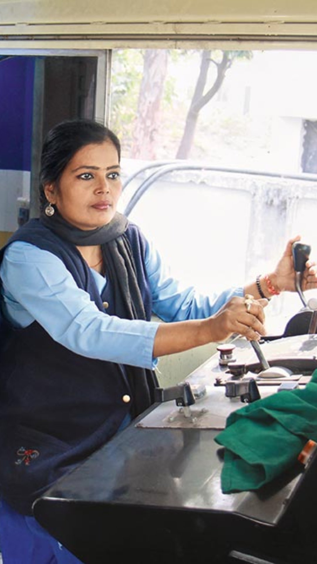 लोको पायलट बनने के लिए