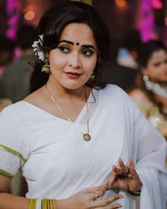 Anasuya Bharadwaj: ‘పదహారేళ్ల వయస్సు’లో అనసూయ - శ్రీదేవిని తలపించిన రంగమత్త, పిక్స్ చూస్తే మతిపోద్ది!