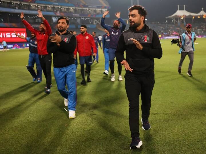 World Cup 2023: दिलचस्प हुई सेमीफाइनल की रेस, श्रीलंका को हराकर अफगानिस्तान ने भी ठोका दावा ICC World Cup 2023 Top 4 Team Afghanistan is also in the race of Semifinal after beating Sri Lanka World Cup 2023: दिलचस्प हुई सेमीफाइनल की रेस, श्रीलंका को हराकर अफगानिस्तान ने भी ठोका दावा