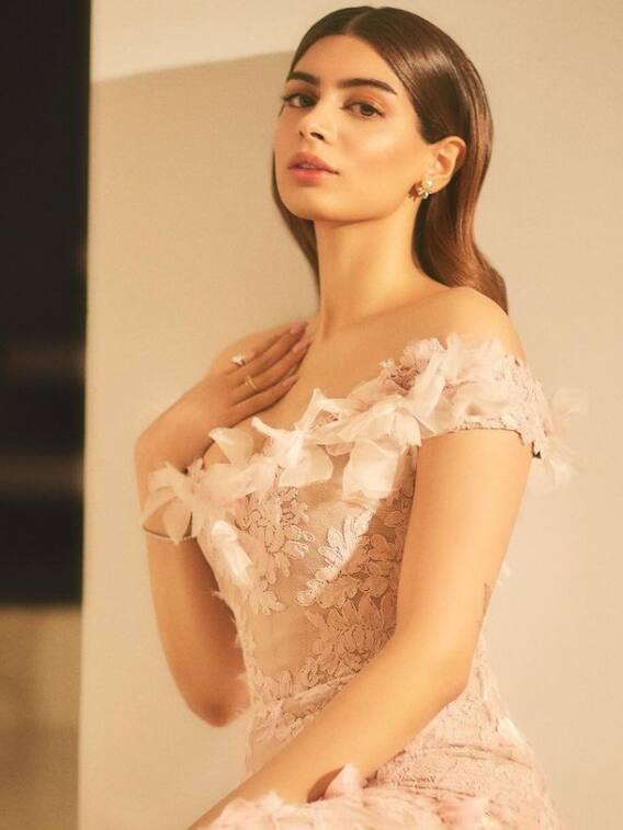Khushi Kapoor Gives Soft Girl Vibe In An Off-Shoulder Dress