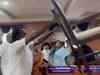 மேட்டுப்பாளையம் நகராட்சி கூட்டத்தில் திமுக, அதிமுகவினர் இடையே மோதல் ; நாற்காலிகளை வீசியதால் பரபரப்பு