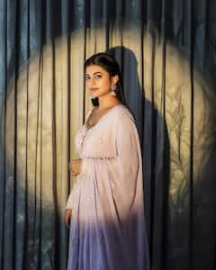 Anandhi: కొంటె చూపులతో కట్టిపడేస్తున్న అందాల ఆనంది.. ఫోటోలు వైరల్!