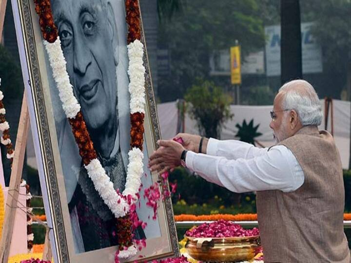 PM Modi congress leader Rahul Gandhi Pays Tributes To Sardar Vallabhbhai Patel On Birth Anniversary 