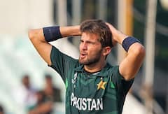 Pak vs Ban: ইডেনে বিরল শিল্পের প্রদর্শনী পাক পেসারদের, ধ্বংস বাংলাদেশের ব্যাটিং