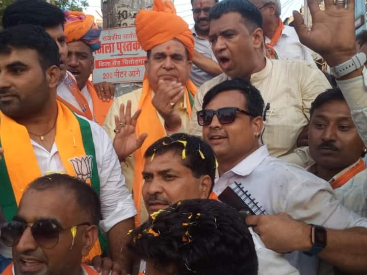 Rajasthan Assembly Elections 2023 Chittorgarh BJP Candidate Narpat Singh Rajvi Attacked MLA Chandrabhan Singh Aakya aNN Rajasthan Election 2023: 'कोई माई का लाल...' प्रत्याशी और MLA के बीच जुबानी जंग, चित्तोड़गढ़ में खुद ही खुद से लड़ती BJP