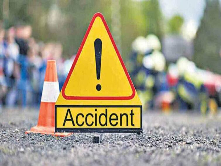 Thanajvur news Two people died in a vehicle accident at different places TNN தஞ்சை பகுதியில் வெவ்வேறு இடங்களில் வாகன விபத்து - 2 பேர் உயிரிழப்பு