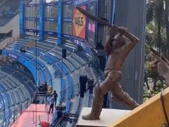 Photos: वानखेड़े स्टेडियम ने मूर्ति बनाकर सचिन तेंदुलकर को दिया खास तोहफा, तस्वीरों में देखें नज़ारे