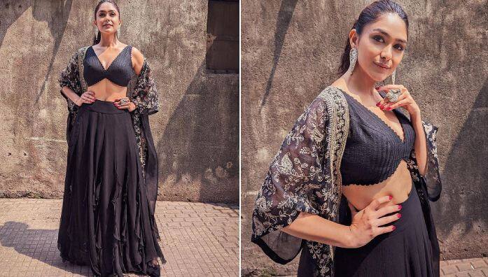 Mrunal Thakur Pics: ਟੀਵੀ ਰਾਹੀਂ ਬਾਲੀਵੁੱਡ ਵਿੱਚ ਆਪਣਾ ਦਬਦਬਾ ਕਾਇਮ ਕਰਨ ਵਾਲੀ ਅਦਾਕਾਰਾ ਮ੍ਰਿਣਾਲ ਠਾਕੁਰ ਅਕਸਰ ਆਪਣੀਆਂ ਬੋਲਡ ਅਤੇ ਹੌਟ ਤਸਵੀਰਾਂ ਪ੍ਰਸ਼ੰਸਕਾਂ ਵਿੱਚ ਸ਼ੇਅਰ ਕਰਕੇ ਇੰਟਰਨੈੱਟ ਦਾ ਤਾਪਮਾਨ ਵਧਾਉਂਦੀ ਰਹਿੰਦੀ ਹੈ।