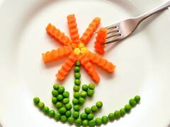 Carrots: உடலில் கொழுப்பு சேர்வதை தடுக்கும் கேரட் - நிபுணர்களின் அட்வைஸ்!