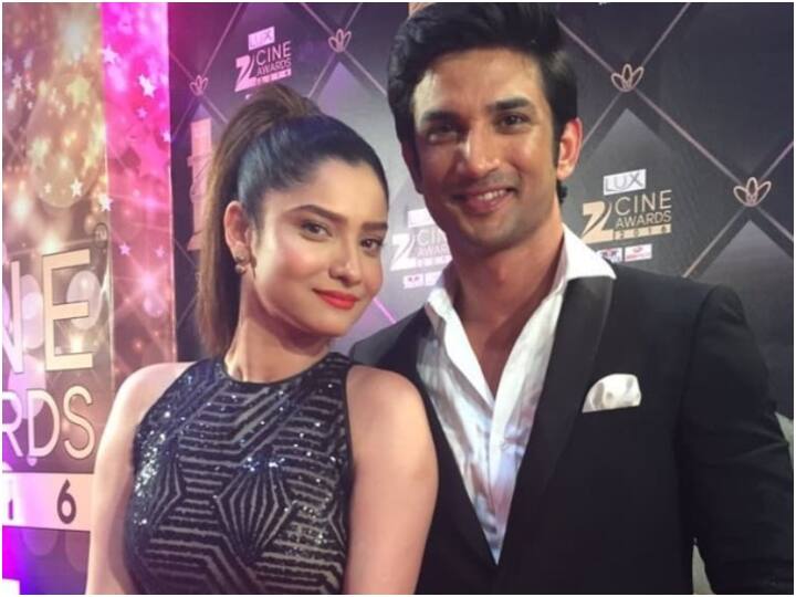 Sushant Singh Rajput propossed Ankita Lokhande on national television  video goes viral जब नेशनल टीवी पर Sushant Singh Rajput ने Ankita Lokhande को किया था प्रपोज़, अब वायरल हो रहा Video