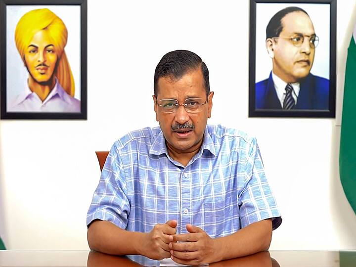 Delhi CM Arvind Kejriwal Ensures Continuation of Civil Defence Volunteers as Bus Marshals Till Deployment of Home Guards For Women's Safety, Delhi To Continue With Bus Marshals Till Deployment Of Home Guards: CM Kejriwal