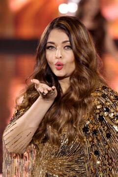 Aishwarya Rai: ਐਸ਼ਵਰਿਆ ਰਾਏ 828 ਕਰੋੜ ਜਾਇਦਾਦ ਦੀ ਮਾਲਕ, ਮੁੰਬਈ-ਦੁਬਈ 'ਚ ਆਲੀਸ਼ਾਨ ਘਰ, ਲਗਜ਼ਰੀ ਕਾਰਾਂ ਦੀ ਮਾਲਕਣ