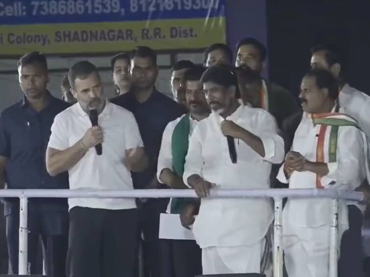 Telangana Elections 2023: Rahul Gandhi conducts road show in shadnagar Rahul Gandhi in Shadnagar: అధికారంలోకి వస్తే చేసే మొదటి పని ఓబీసీ గణన - షాద్ నగర్‌లో రాహుల్ గాంధీ