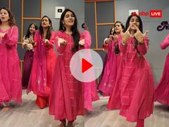 Karwa Chauth पर दिखा महिलाओं का खास अंदाज, 'गली में आज चांद निकला' गाने पर जमकर किया डांस, देखें VIDEO