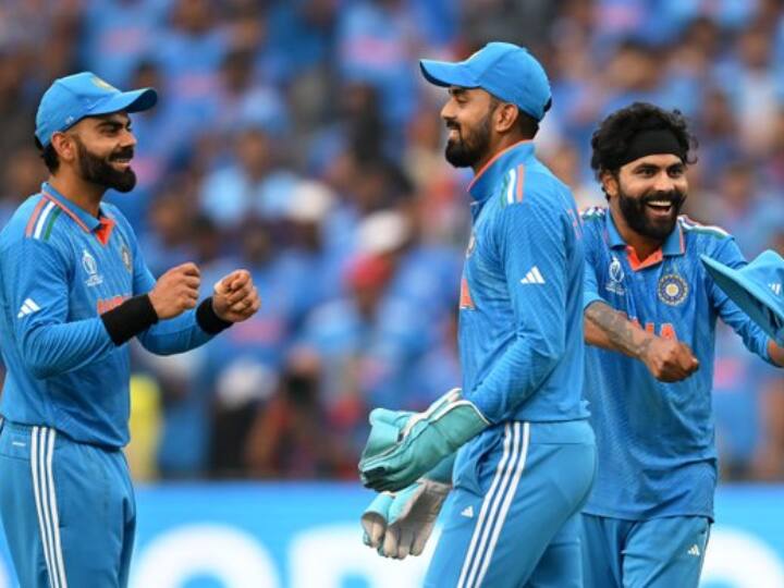 India Sri Lanka Match Pitch Report Playing 11 Live Streaming World Cup 2023 Latest Sports News IND vs SL: क्या वानखेड़े में बनेगा रनों का पहाड़ या गेंदबाजों को मिलेगी मदद? जानें पिच रिपोर्ट, प्लेइंग 11 और लाइव स्ट्रीमिंग समेत फुल डिटेल्स