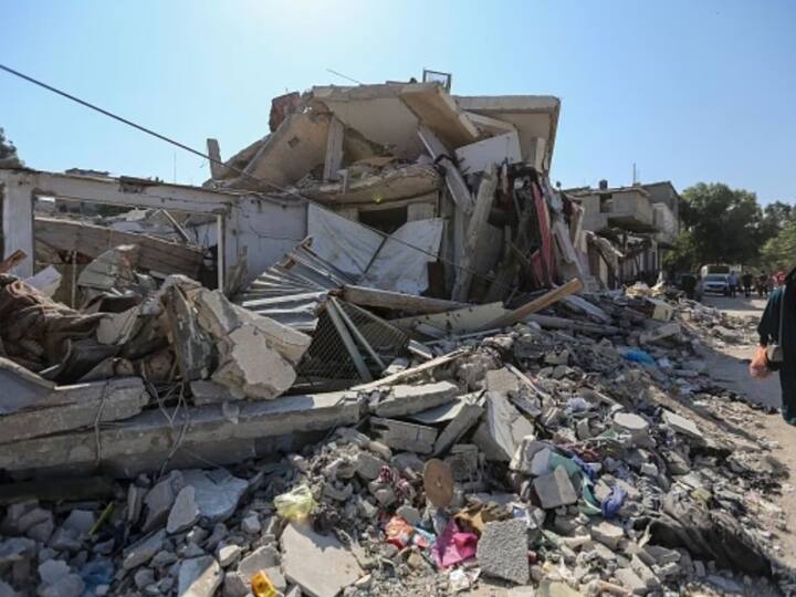 Israel Gaza Hamas Palestine Attack Israel Bombs Biggest Refugee Camp In Gaza, Several Killed గాజాలోని శరణార్థుల శిబిరంపై ఇజ్రాయేల్ దాడి, 50 మంది పౌరులు బలి