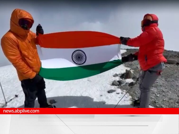 Bengaluru Techie Sandeep Vijaykumar Shah First Indian To Scale Europe Tallest Peak Mt Elbrus Russia Bengaluru Techie Becomes First Indian To Scale Europe's Tallest Mountain From Northern Flank