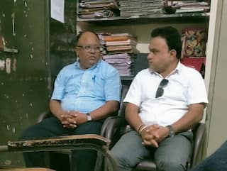 Wardha : मेडिकलवाल्याकडून लाच मागितली, दलालाने स्वीकारली; वर्ध्यात सात हजारांच्या लाचेसह औषध निरीक्षकास अटक