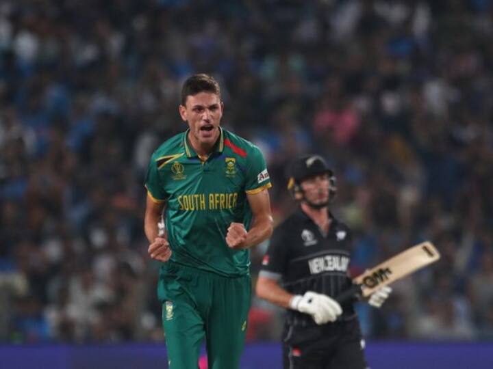 SA vs NZ Match Highlights ODI World Cup 2023 South Africa Won By 190 Runs Against New Zealand SA vs NZ Match Highlights : किवीचे सपशेल लोटांगण, दक्षिण आफ्रिकेचा तब्बल 190 धावांनी विराट विजय