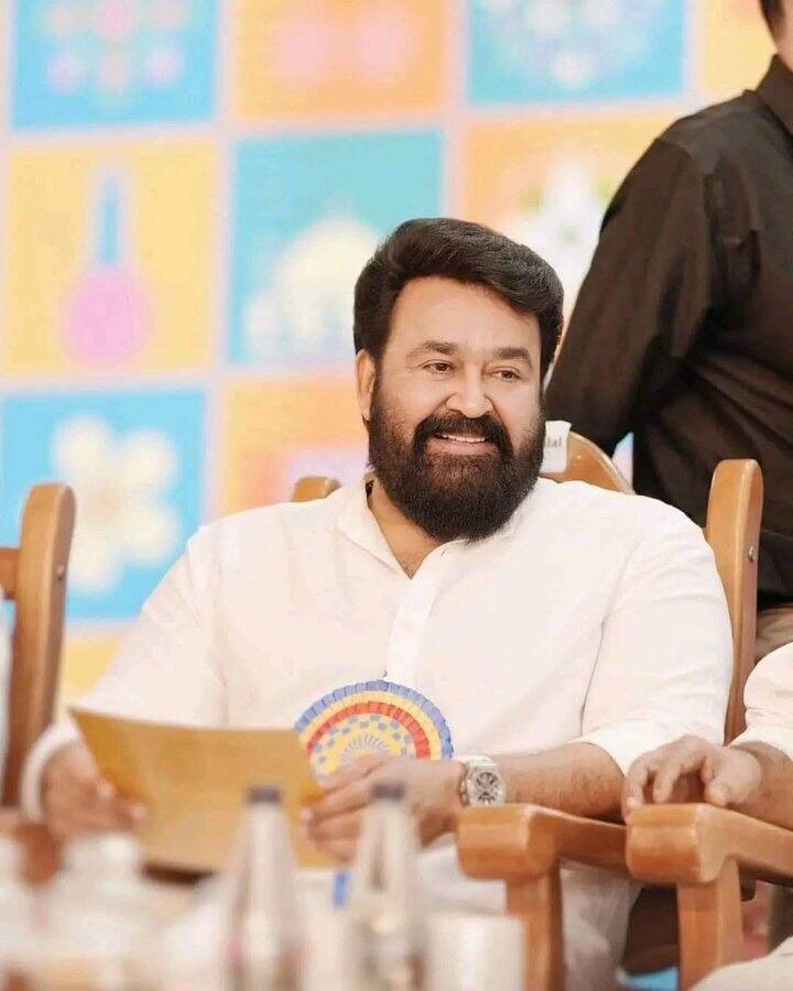 “A grand opening! #Kerala is in a festive mood for the next 7 days. #Keraleeyam2023 kickstarted at the state capital,