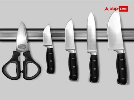 તીક્ષ્ણ વસ્તુઓ: કરવા ચોથ પર તમારી પત્ની માટે ભેટ ખરીદતી વખતે, ખાતરી કરો કે ભેટ ધારદાર અથવા પોઇન્ટેડ નથી. ધારદાર કે ધારદાર વસ્તુઓ ભેટમાં આપવાથી પતિ-પત્ની વચ્ચે ઝઘડા થાય છે. તેથી, તમારી પત્નીને આવી ભેટ આપવાનું ટાળો.