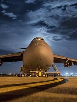 पानी में भी उड़ सकता है लकड़ी का हरक्यूलिस जहाज