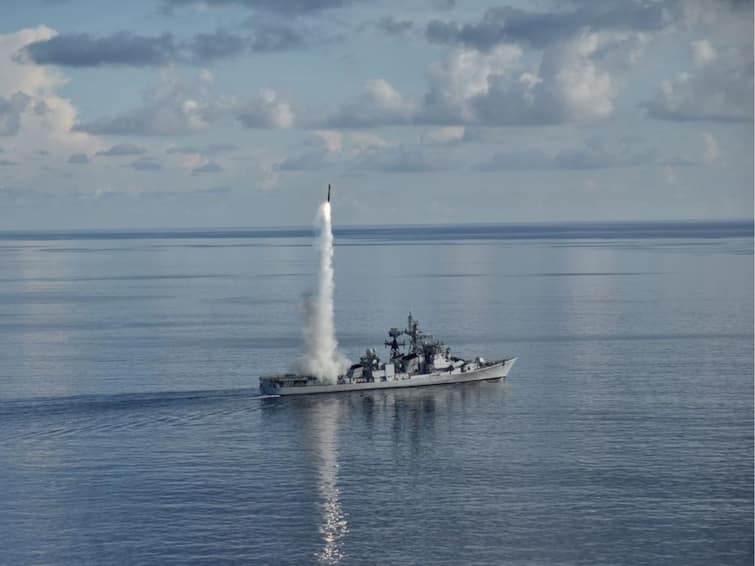 Indian Navy Successfully Test Fires BrahMos Missile In Bay Of Bengal Indian Navy Successfully Test Fires BrahMos Missile In Bay Of Bengal