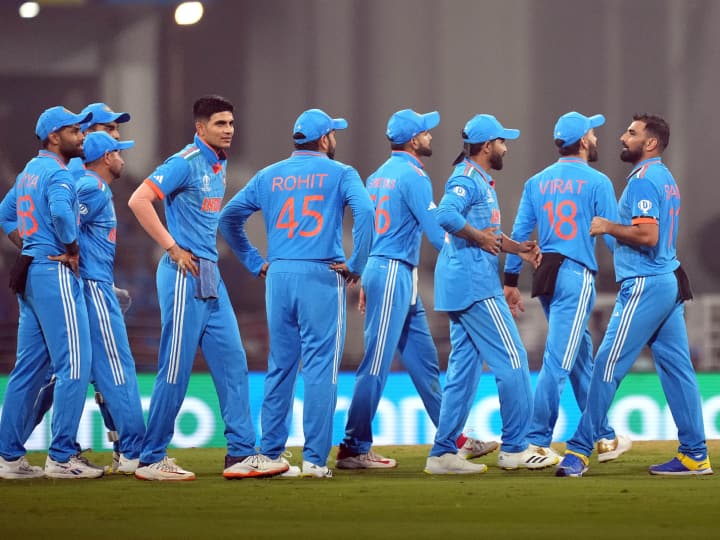 IND vs SL vs ODI World Cup 2023 Indian Cricket Team's ODI record at Mumbai's Wankhede Stadium very bad IND vs SL: श्रीलंका के खिलाफ मैच से पहले टीम इंडिया के लिए बजी खतरे की सबसे बड़ी घंटी