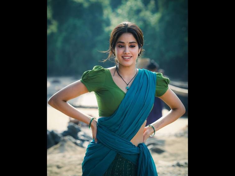 Devara Janhvi Kapoor First Look As Thangam From Her Telugu Debut Starring Jr NTR Saif Ali Khan Devara: Janhvi Kapoor Unveils First Look As Thangam From Her Telugu Debut Starring Jr NTR