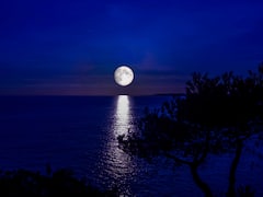 भारत में सबसे पहले कहां दिखता है चांद?