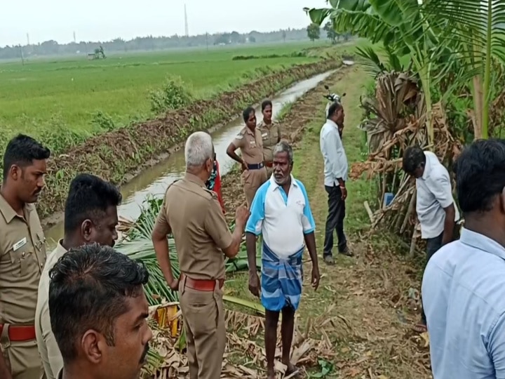 மயிலாடுதுறை அருகே வாய்க்கால் கரையை ஆக்கிரமிப்பு செய்த விவசாயி -  அதிகாரிகள் அதிரடி நடவடிக்கை