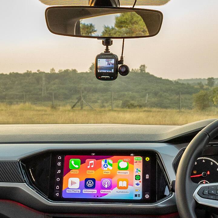 There is also a dashcam which is a convenient feature plus puddle lamps. (Source: ABP)
