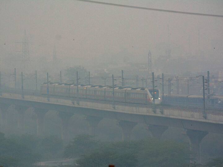 Delhi Air Pollution AQI reaches to severe Plus GRAP 4 Imposed in Delhi diesel vehicle prohibited प्रदूषण के खतरनाक स्तर पर दिल्ली: डीजल गाड़ियों पर बैन, कंस्ट्रक्शन पर पाबंदी, GRAP-4 में क्या बंद, क्या खुला...जानें