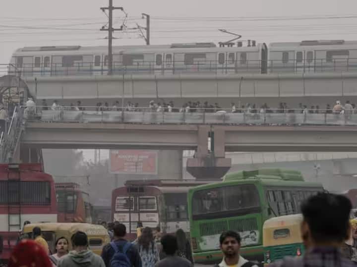 Weather Update Today Delhi climate worsens AQI 420 in Mundka visibility reduced Delhi Air Quality Index: दिल्ली में और ज्यादा बिगड़ी आबोहवा, मुंडका में AQI 420, विजिबिलिटी भी हुई कम