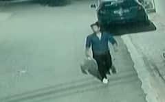 Rajkot: રાજકોટમાં કારના કાચ તોડી ચોરી કરનારા ઝડપાયા, સુરત પોલીસે કરજણ ટોલનાકા પાસેથી કરી ધરપકડ