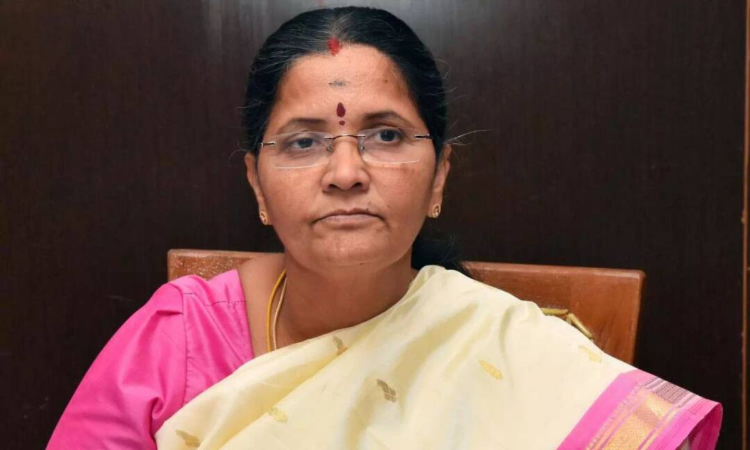 லஞ்சம் வாங்குவது பிச்சைப் பெறுவதற்கு சமம் - பெரம்பலூர் மாவட்ட ஆட்சியர் பேச்சு