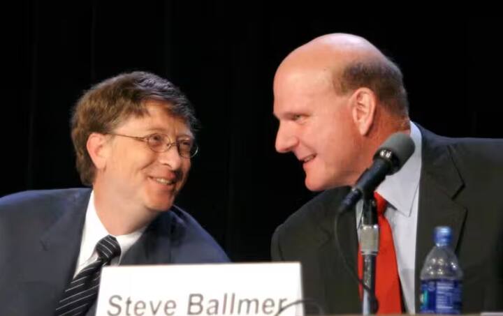 steve ballmer once he was bill gates assistant now is worlds fifth richest person  Steve Ballmer Networth एकेकाळी बिल गेट्सचा सहाय्यक, आज जगातील पाचव्या क्रमाकांचा श्रीमंत व्यक्ती