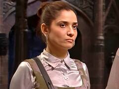 Bigg Boss 17: Ankita Lokhande Calls Vicky Jain 'Keeda', Says 'Aise Nikal Ke Aise Fek Dungi'