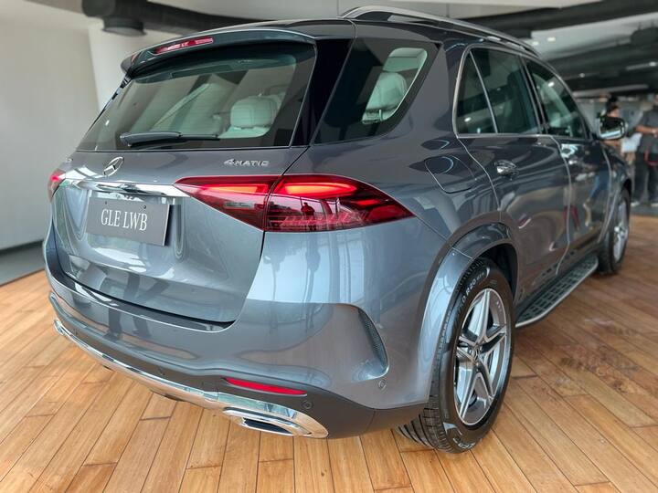 There are three powertrains with the GLE450 and 450d getting air suspension whole the GLE300d is the starting of the GLE range. The 450d variant deliveries will begin later. (Photo: Somnath Chatterjee)