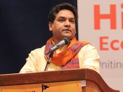 Arvind Kejriwal पर कपिल मिश्रा का पलटवार, कहा- 'आज CM कह रहे ED नोटिस वापस ले,  कल कहेंगे SC ऑर्डर वापस ले' 