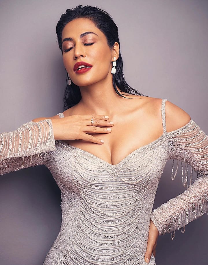 ચિત્રાંગદા સિંહે  સત્તાવાર ઈન્સ્ટાગ્રામ હેન્ડલ પર તેની લેટેસ્ટ તસવીરો શેર કરી હતી.