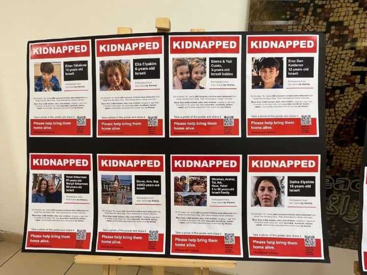 'हमारे 200 लोग उनके कब्जे में', दिल्ली में इजरायली दूतावास ने बंधकों के पोस्टर जारी कर कहा- हमें उनकी फिक्र है Israel Embassy displays posters of citizens held hostage by Hamas 'हमारे 200 लोग उनके कब्जे में', दिल्ली में इजरायली दूतावास ने बंधकों के पोस्टर जारी कर कहा- हमें उनकी फिक्र है