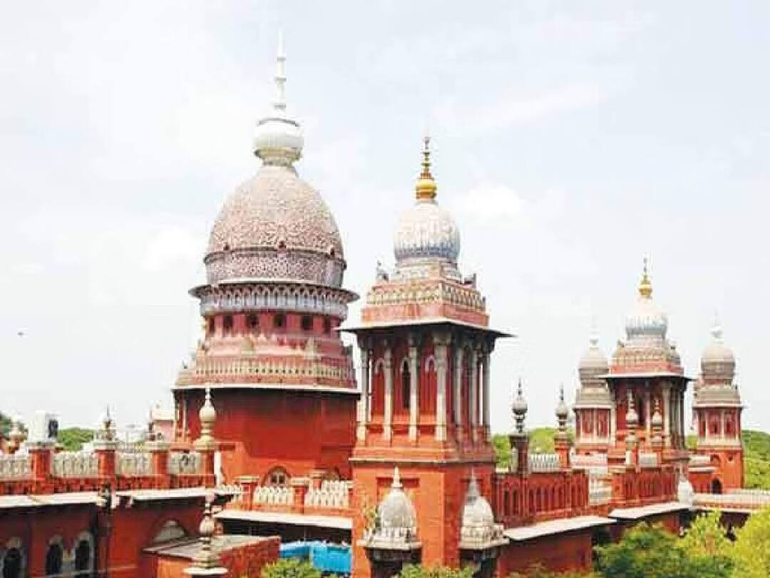 Madras High Court: நீட் தேர்வை எதிர்க்க அரசியல் கட்சிகளுக்கு உரிமை உள்ளது - சென்னை உயர்நீதிமன்றம் அதிரடி..